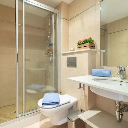 Apartment Del Port-3 By Interhome